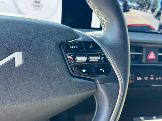 Certified 2024 Kia EV6 GT-Line AWD/4WD image 22