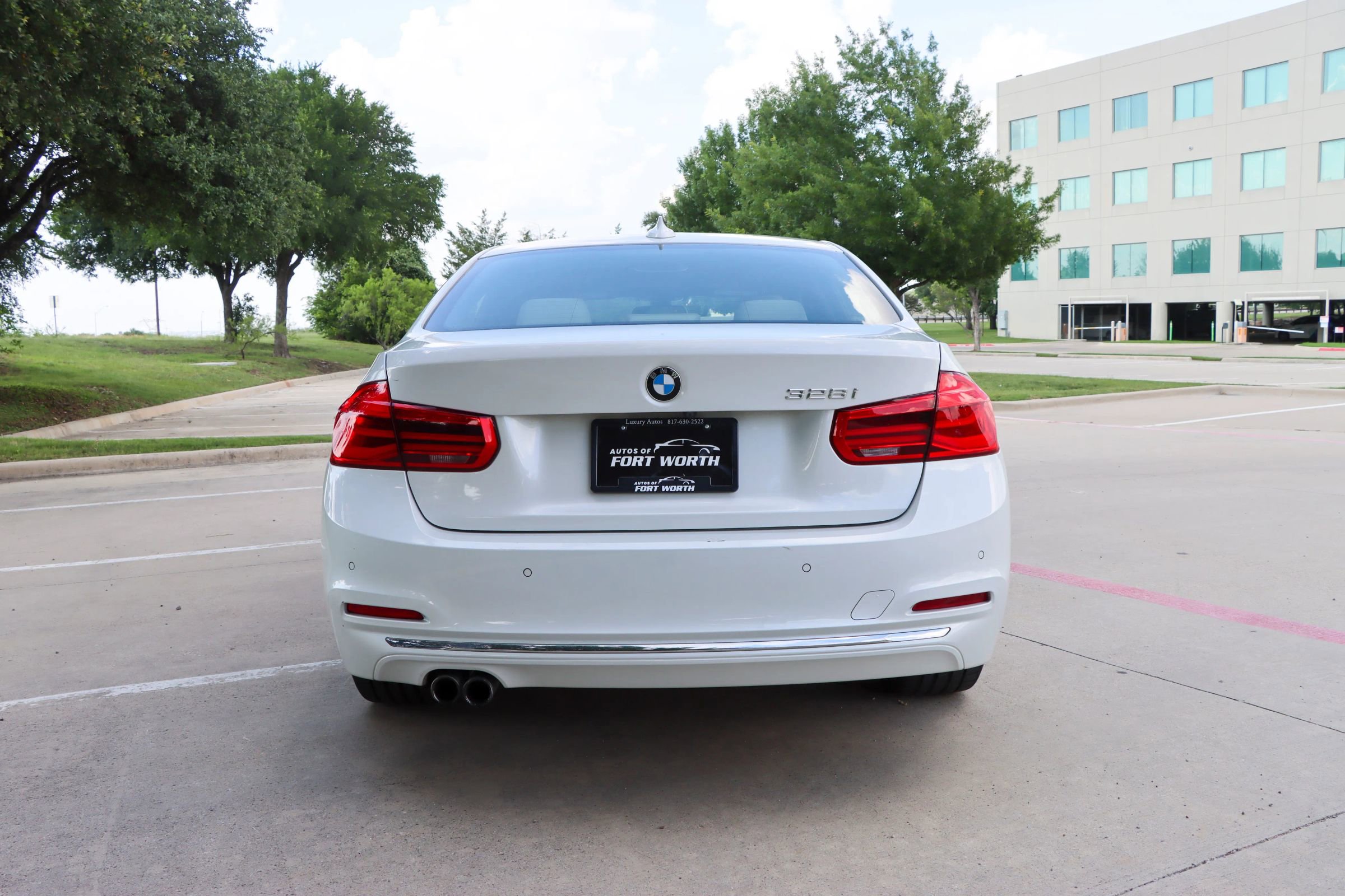 Used 2016 BMW 328i Sedan RWD image 6