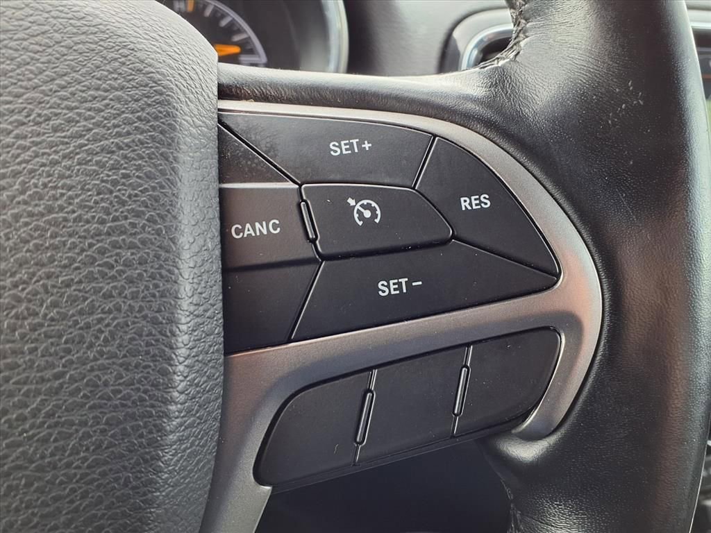 Used 2020 Jeep Grand Cherokee Altitude image 26