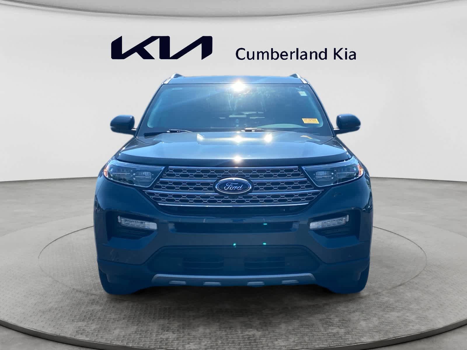 Used 2024 Ford Explorer Limited w/ Limited Technology Package RWD image 8