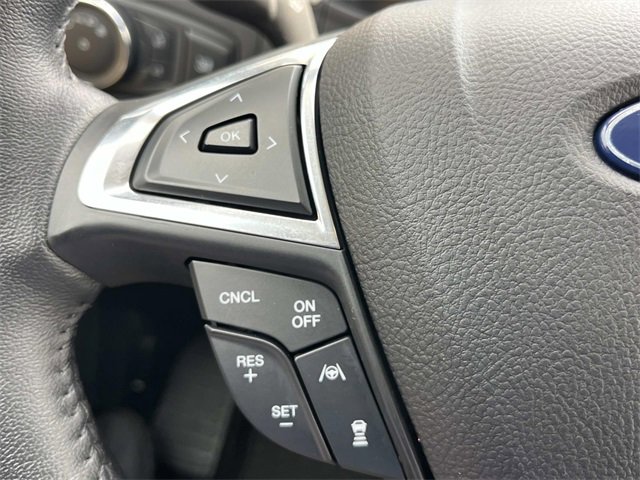 Used 2020 Ford Edge SEL image 31