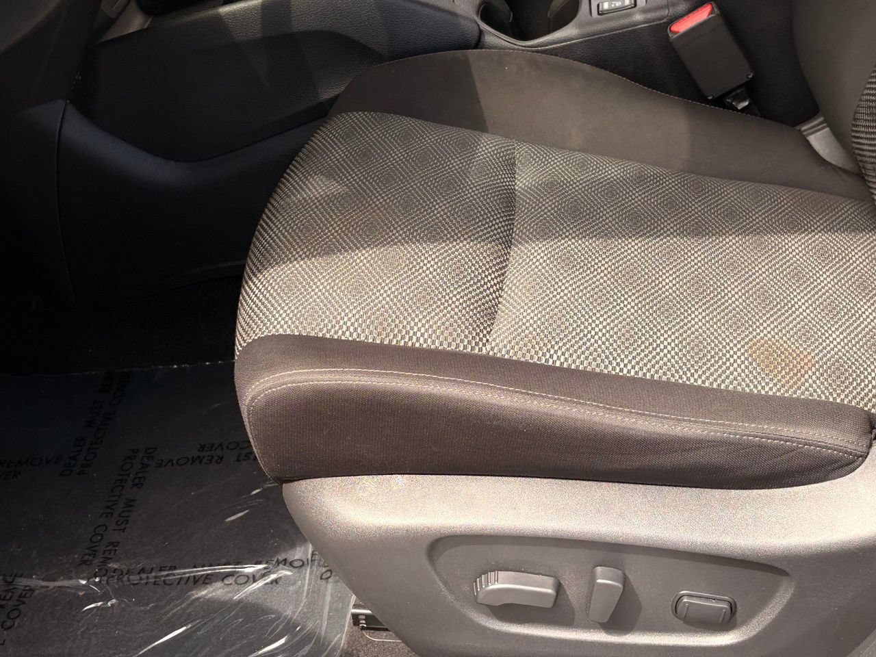 Certified 2022 Nissan Rogue Sport SV FWD image 20