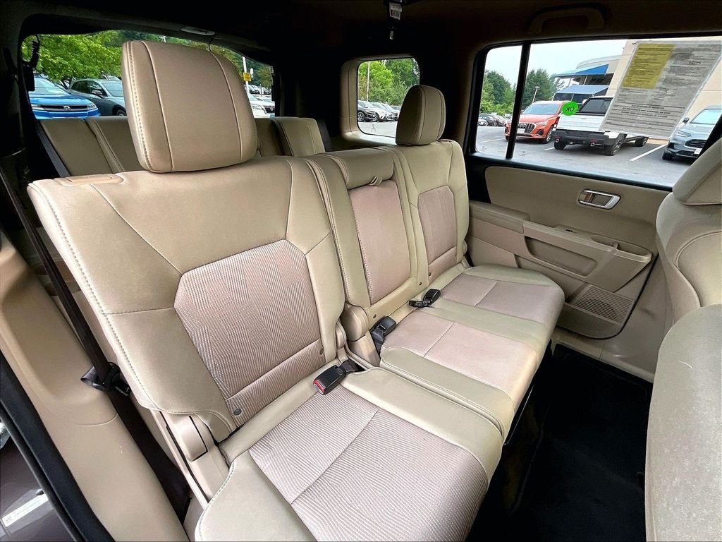Used 2013 Honda Pilot EX image 16