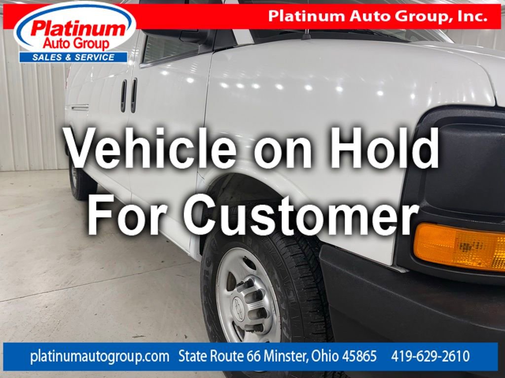 Used 2016 Chevrolet Express 3500 Extended RWD image 45