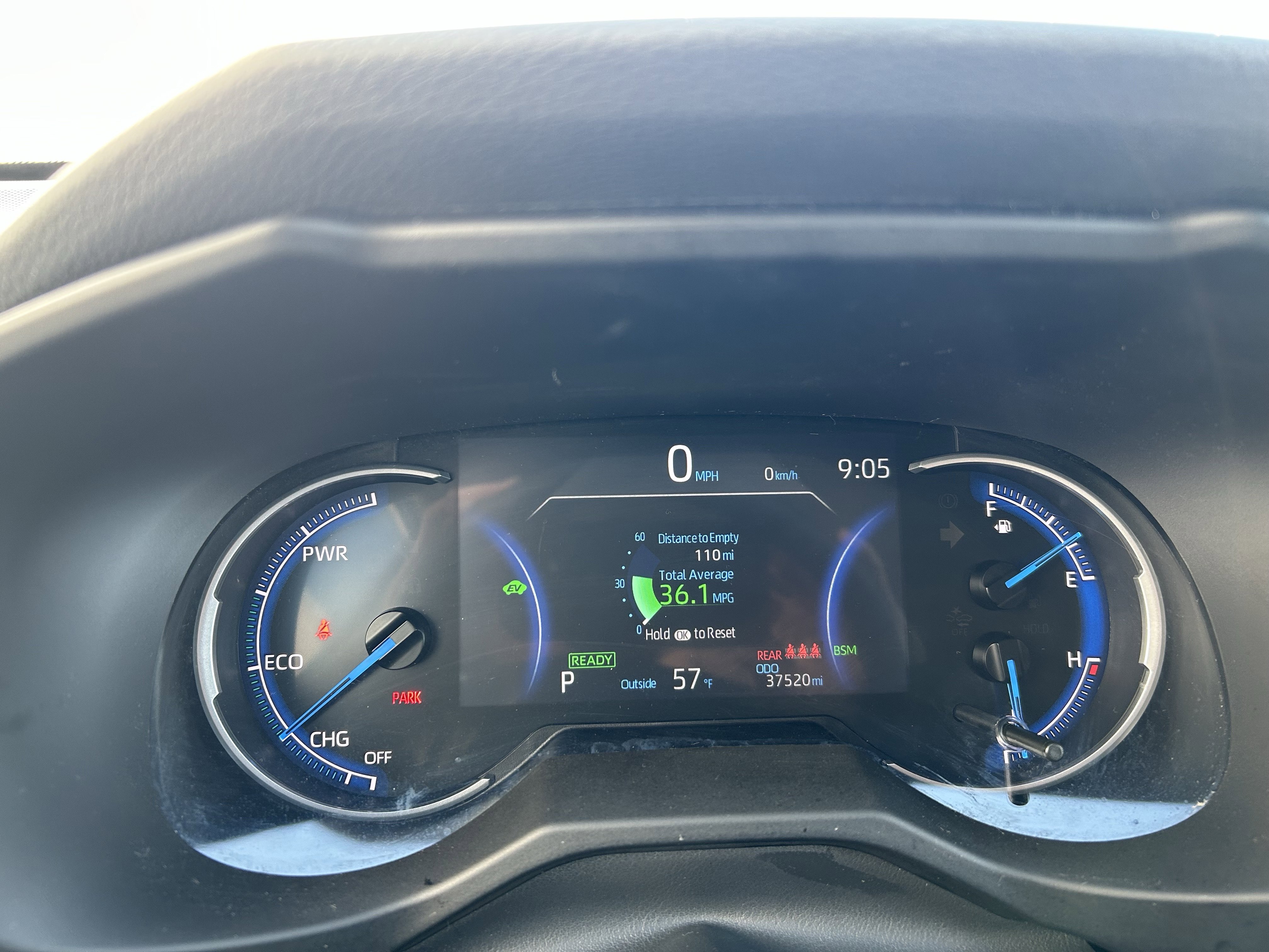 Certified 2025 Toyota RAV4 XLE image 28