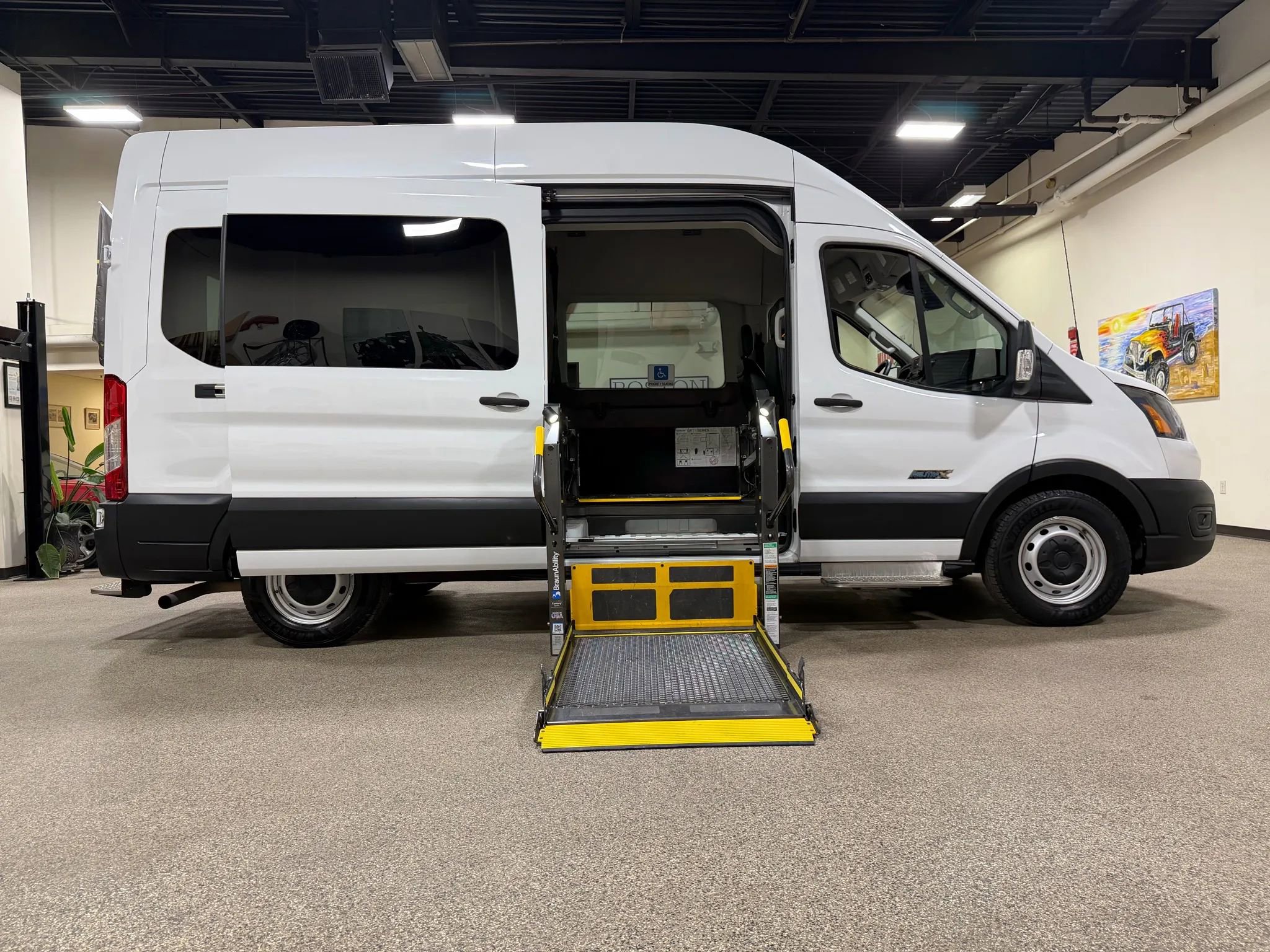 Used 2021 Ford Transit 350 XL RWD image 45