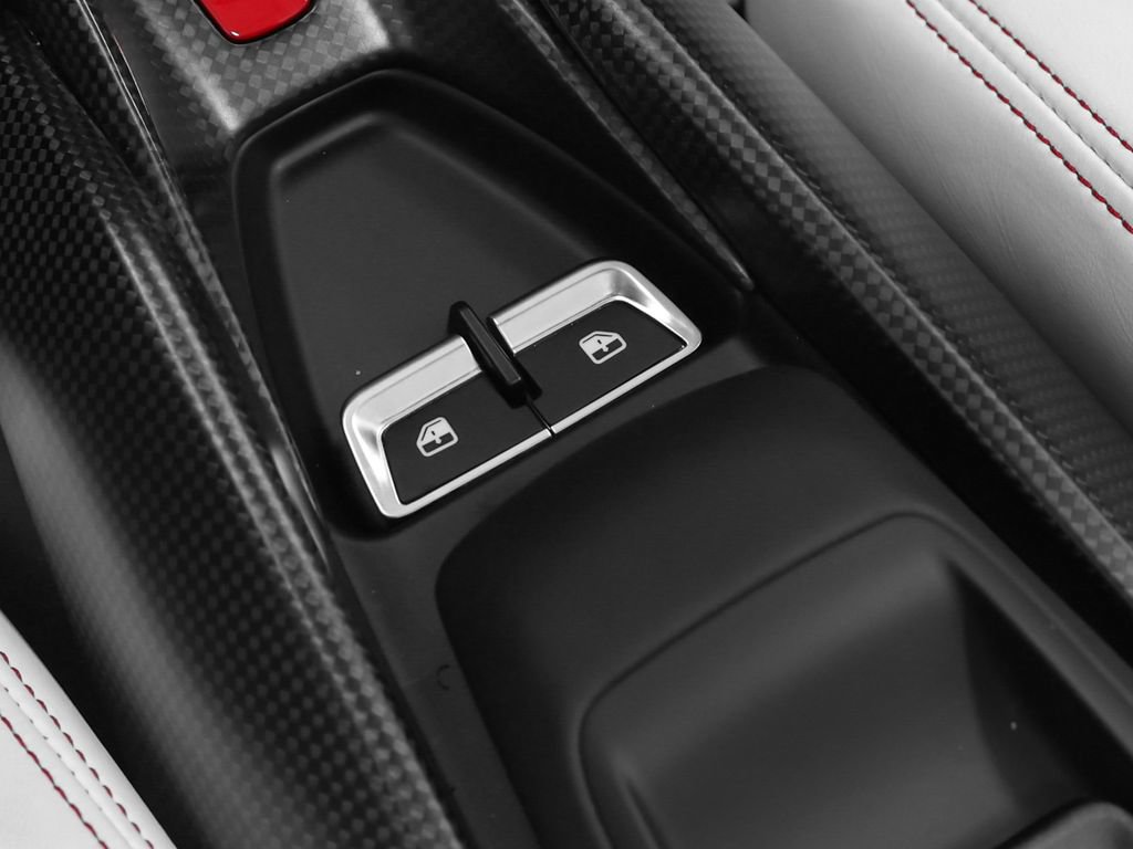 Certified 2022 Ferrari F8 Tributo RWD image 73