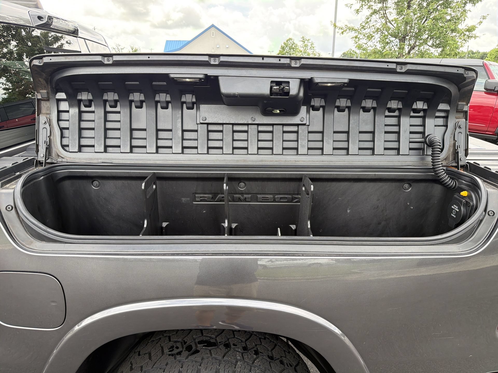 Used 2022 RAM 1500 Limited AWD/4WD image 42