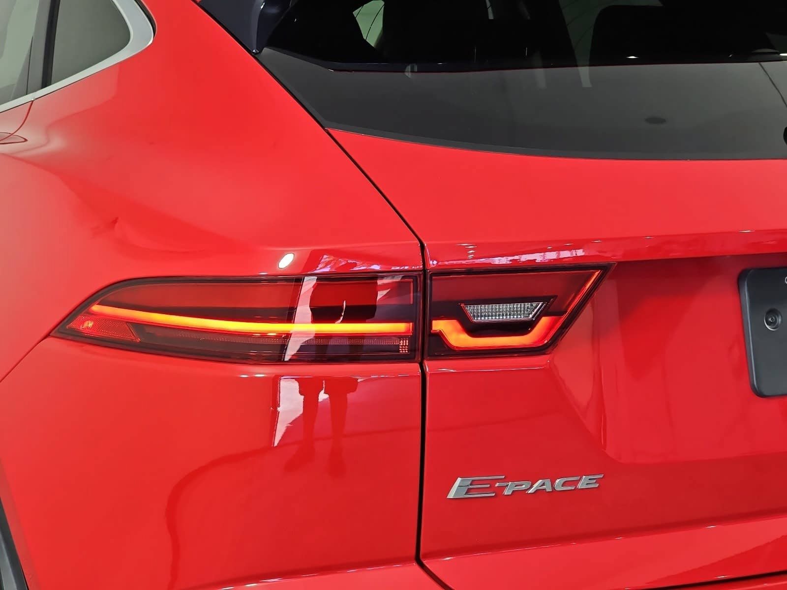 Used 2019 Jaguar E-PACE S AWD/4WD image 32