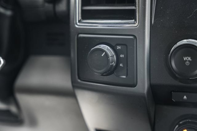 Used 2017 Ford F150 XLT image 33