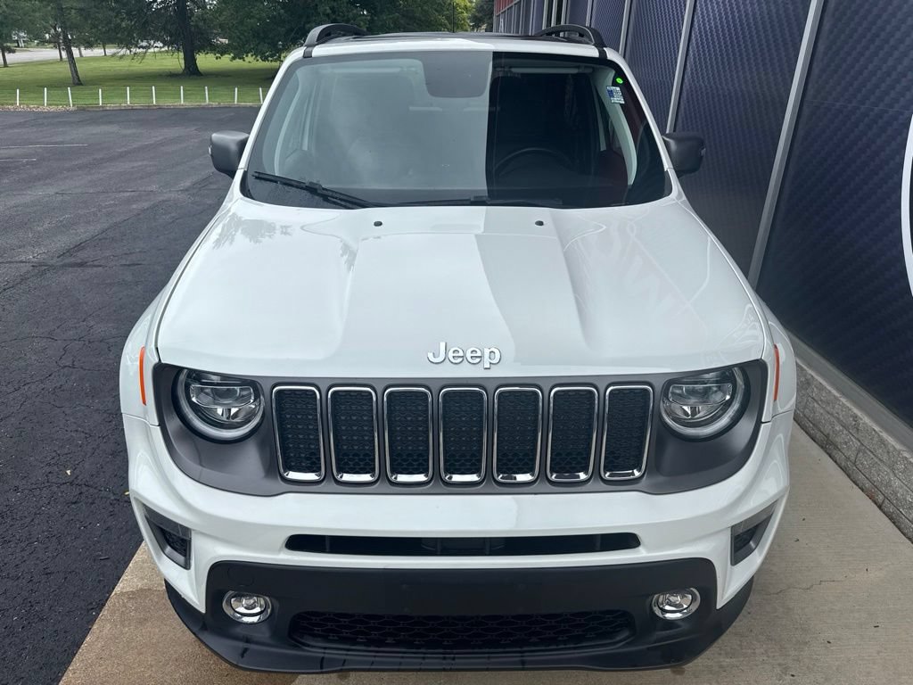 Used 2020 Jeep Renegade Limited w/ UConnect 8.4 Nav Group AWD/4WD image 9