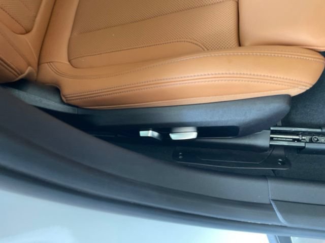 Used 2023 BMW 330i xDrive Sedan w/ Driving Assistance Package AWD/4WD image 38