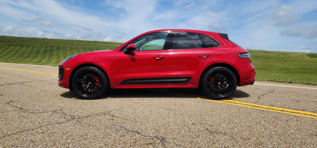 Used 2022 Porsche Macan GTS AWD/4WD image 7
