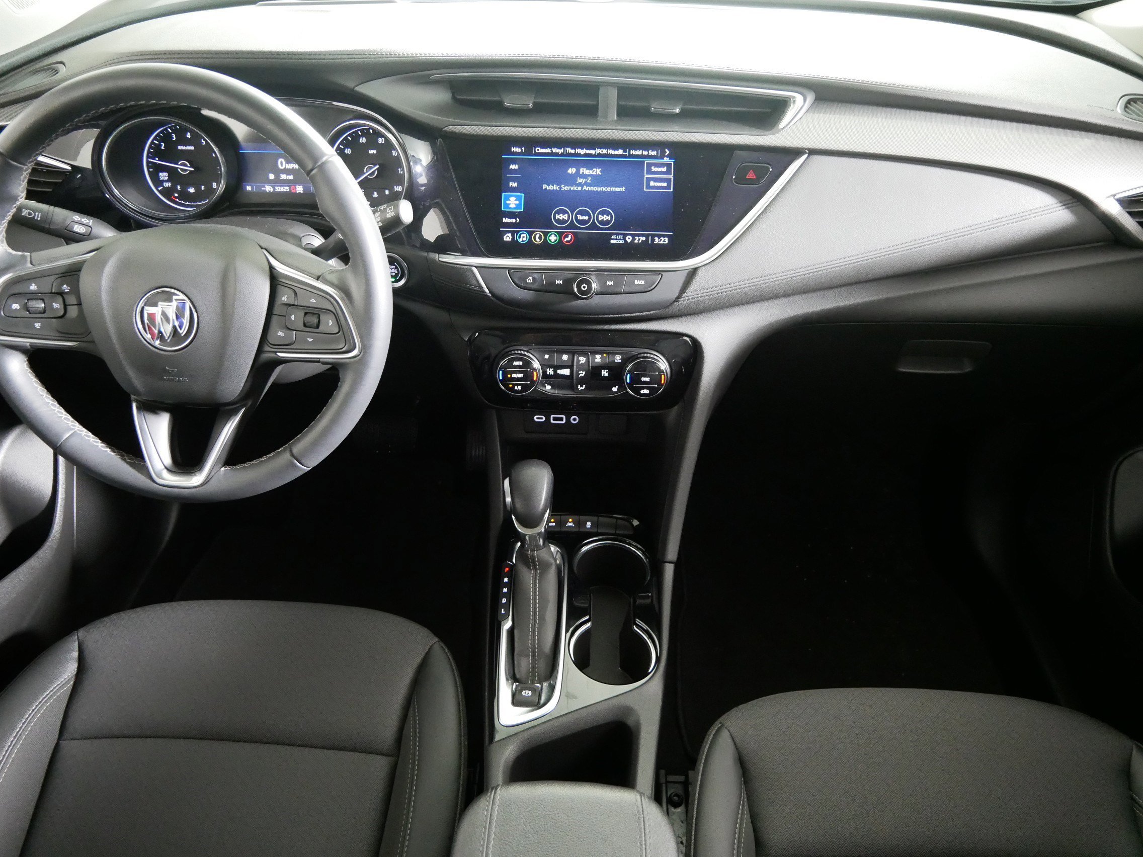 Certified 2022 Buick Encore GX Select w/ Safety Package II image 10