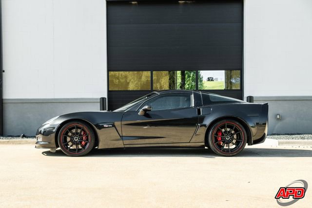 Used 2012 Chevrolet Corvette Z06 w/ 3LZ Preferred Equipment Group image 10