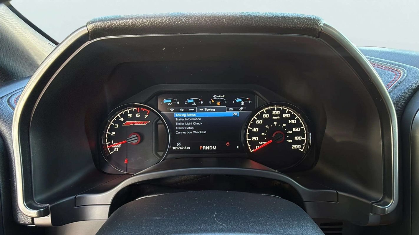 Used 2019 Ford F150 Lariat w/ Equipment Group 502A Luxury AWD/4WD image 14
