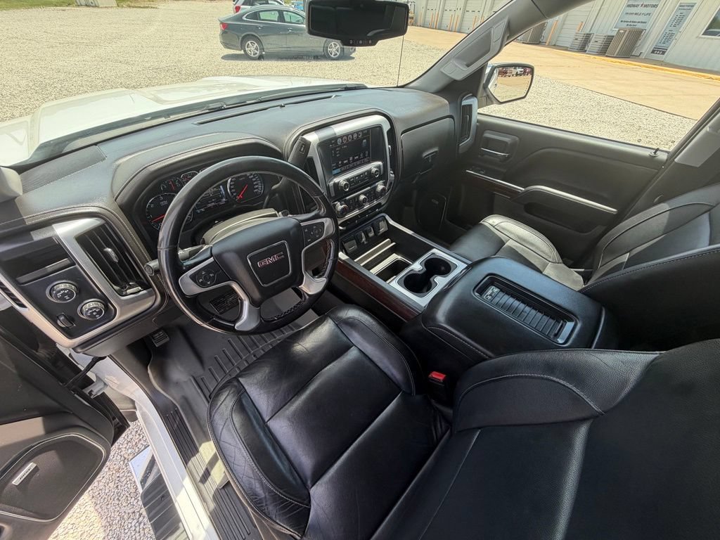 Used 2018 GMC Sierra 1500 SLT w/ SLT Premium Package AWD/4WD image 16
