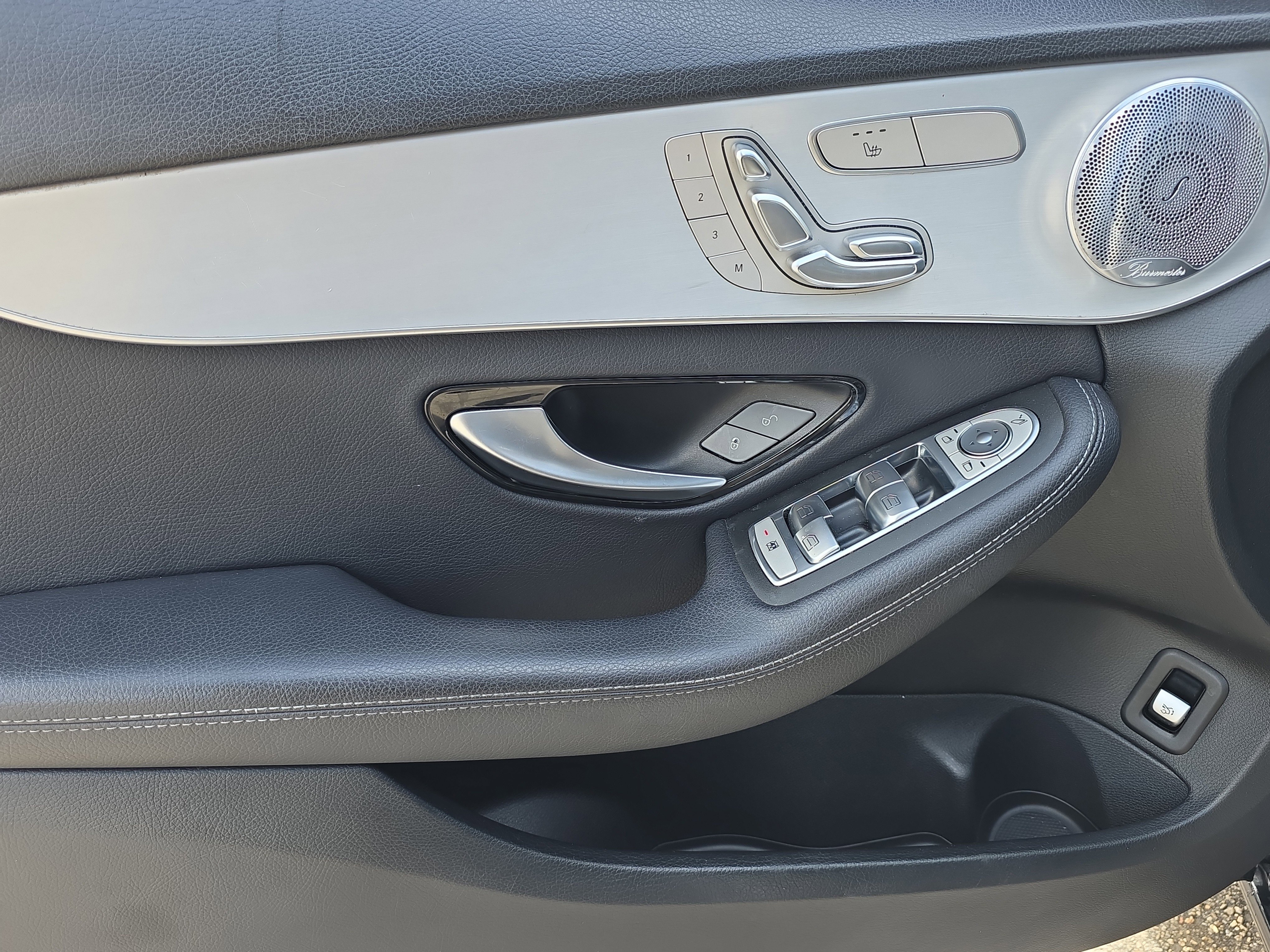 Used 2021 Mercedes-Benz C 300 Sedan w/ Premium Package image 19