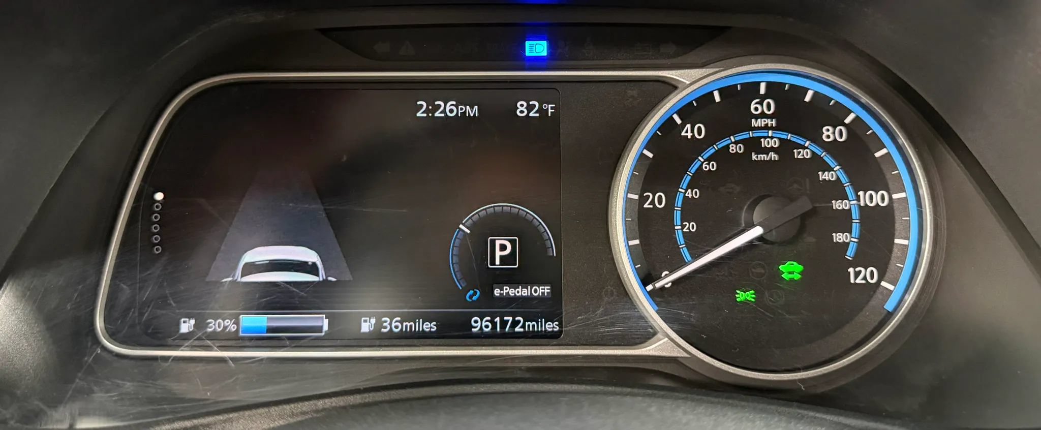 Used 2018 Nissan Leaf SV w/ SV Technology Package FWD image 21