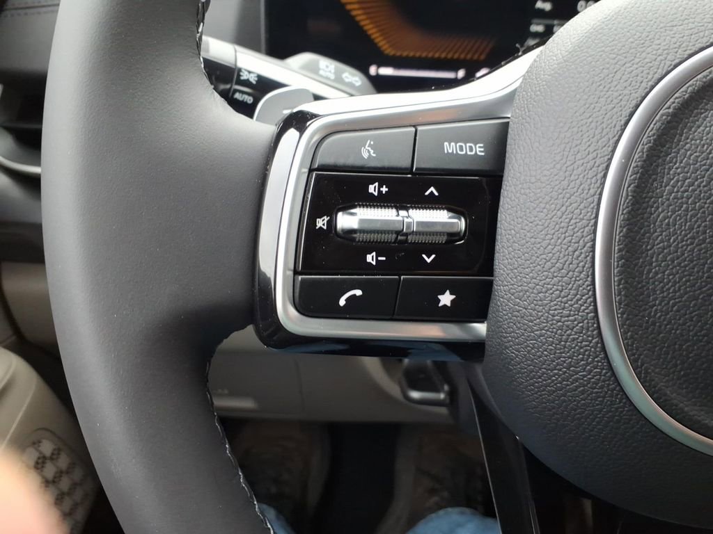 New 2026 Kia Carnival LXS image 25