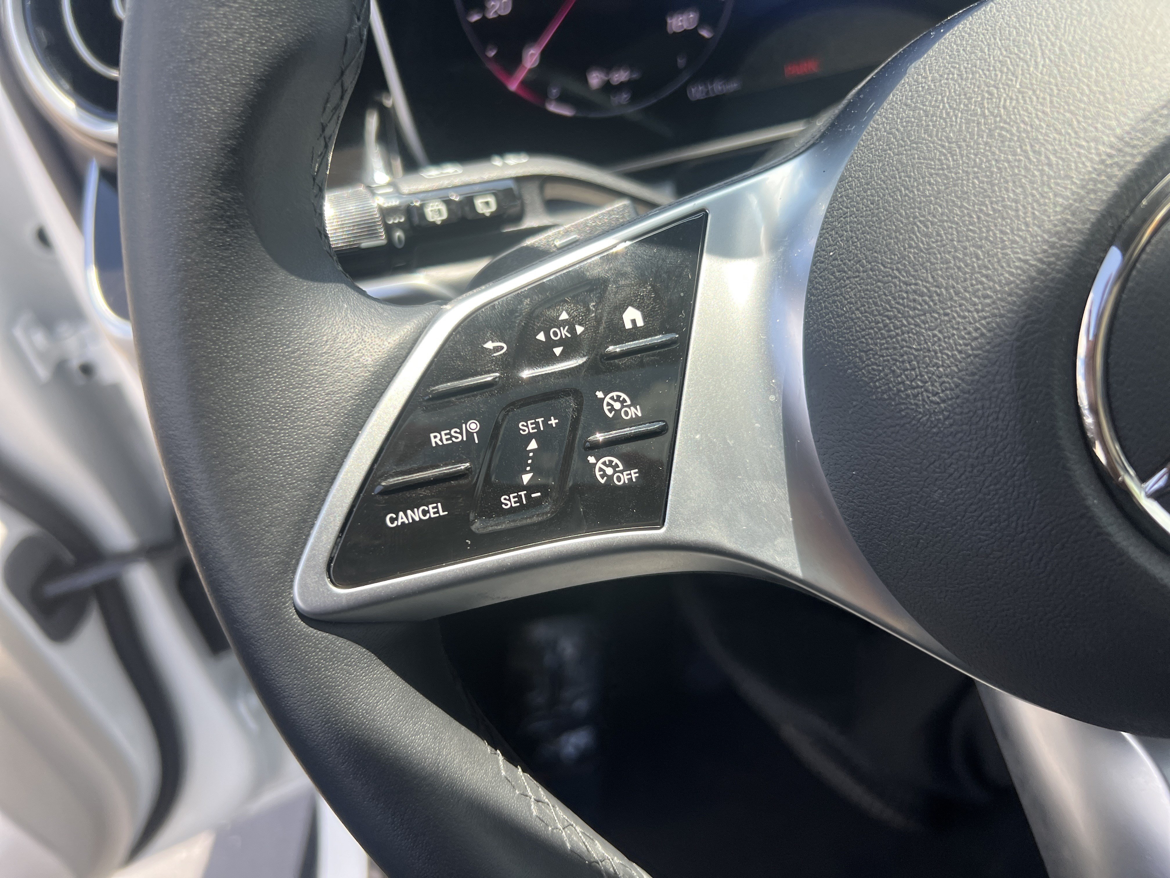 Certified 2025 Mercedes-Benz GLC 300 4MATIC image 19