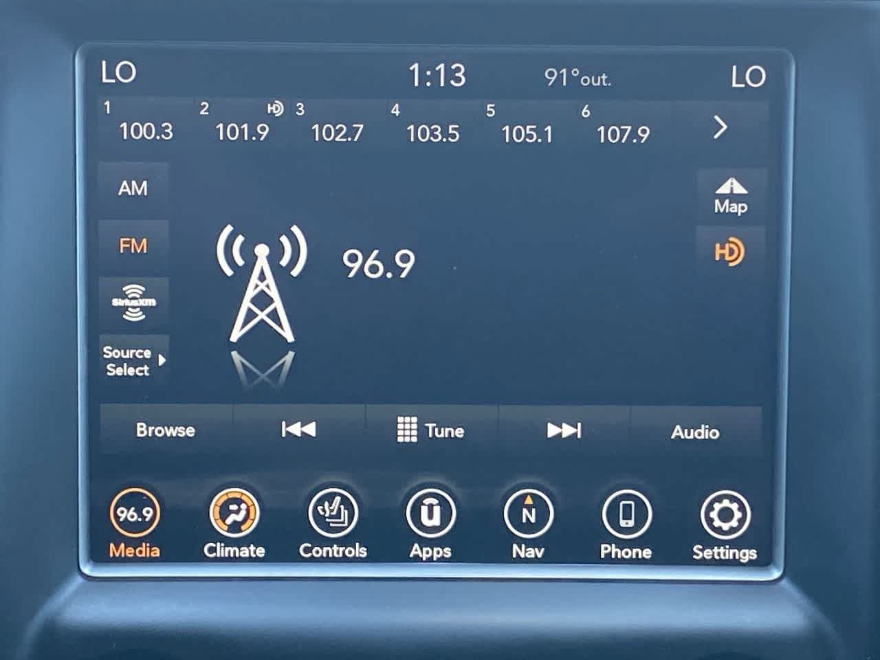 Used 2018 Jeep Grand Cherokee High Altitude AWD/4WD image 16