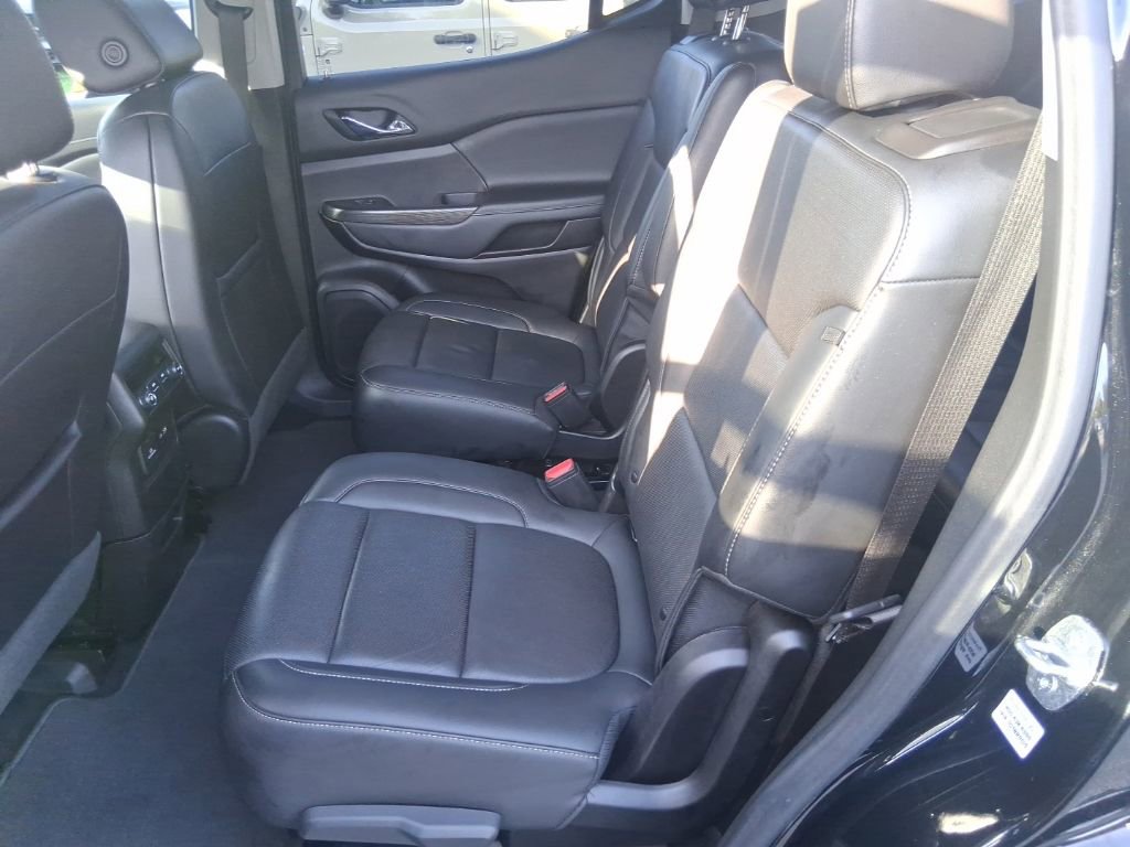 Used 2022 GMC Acadia SLT w/ Elevation Edition image 22