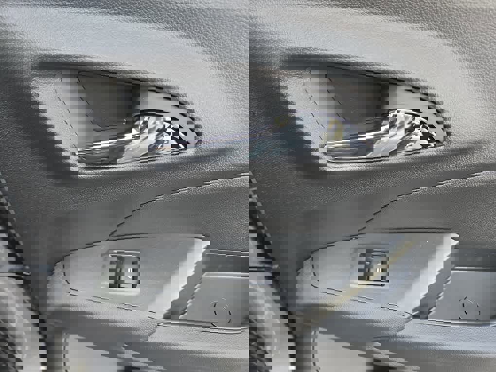 New 2026 Chevrolet Trax LT w/ Driver Confidence Package image 38