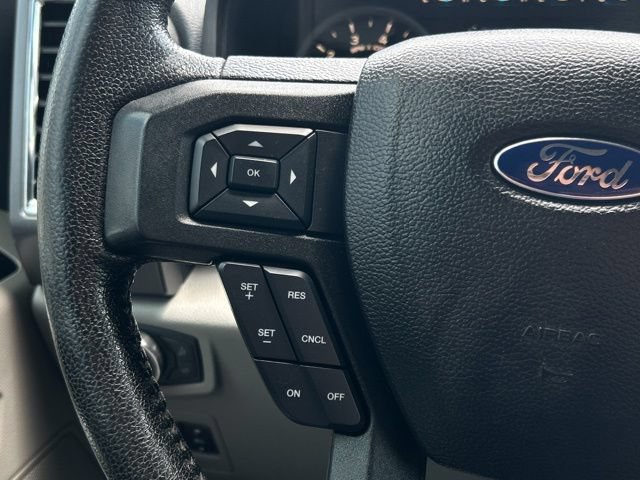 Used 2016 Ford F150 XLT w/ Equipment Group 302A Luxury AWD/4WD image 37