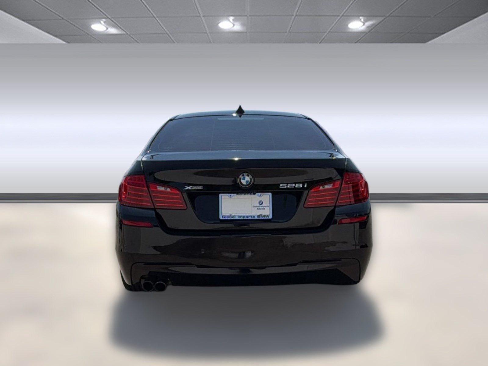 Used 2016 BMW 528i xDrive Sedan w/ M Sport AWD/4WD image 10