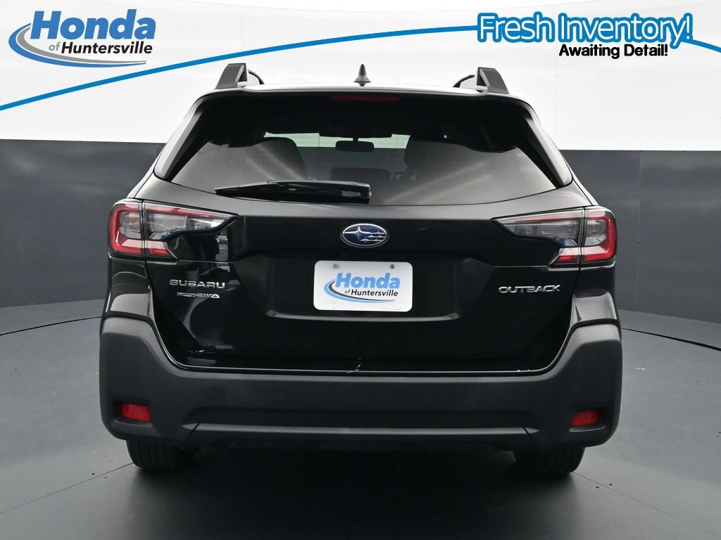 Used 2024 Subaru Outback Premium AWD/4WD image 8