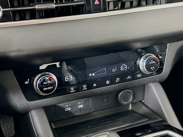 Used 2025 Mitsubishi Outlander SE image 20