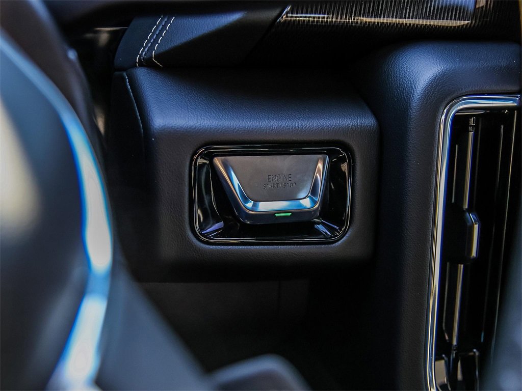 New 2026 GMC Yukon XL Elevation w/ LPO, Floor Liner Package image 32