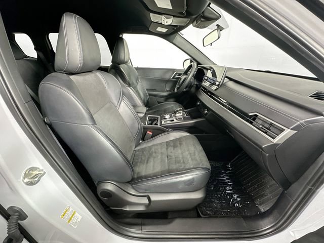 Used 2024 Mitsubishi Outlander SE Black Edition AWD/4WD image 29