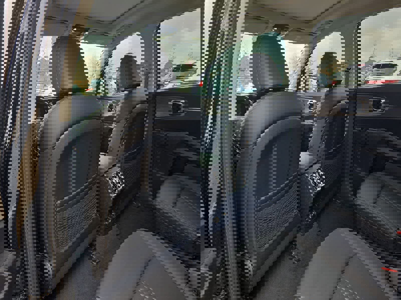 Certified 2023 Kia Sorento EX w/ Panoramic Sunroof Package image 16