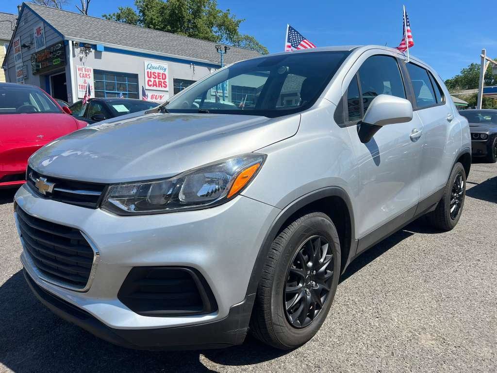 Used 2018 Chevrolet Trax LS FWD image 5