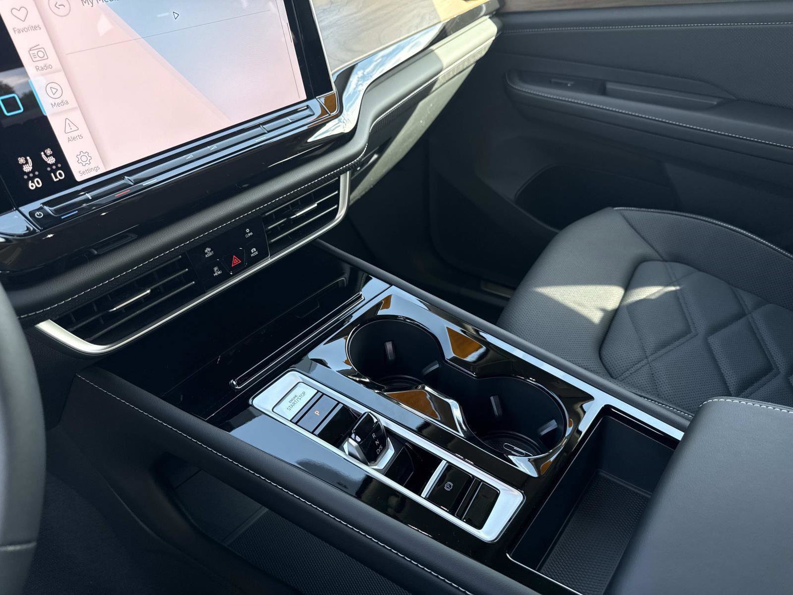 New 2026 Volkswagen Atlas SE image 21