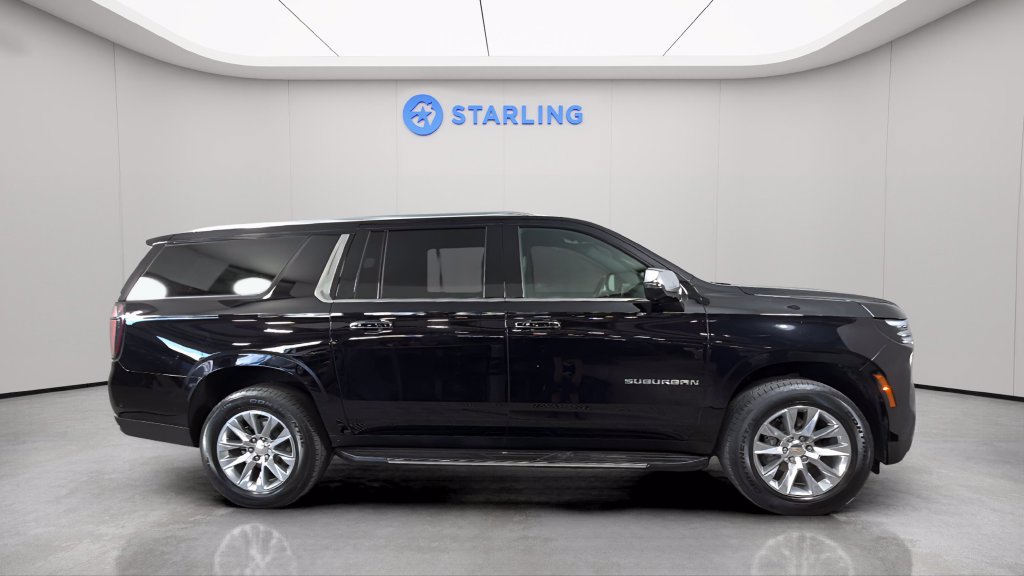 Used 2026 Chevrolet Suburban Premier AWD/4WD image 12