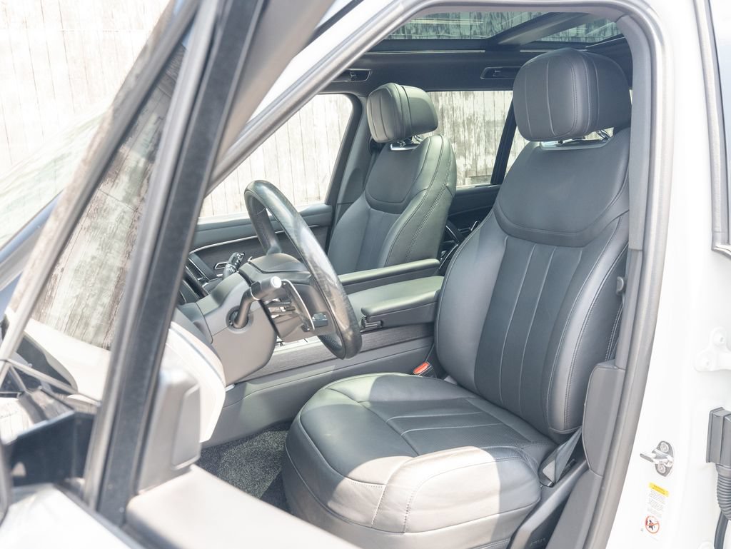 Used 2024 Land Rover Range Rover SE AWD/4WD image 20