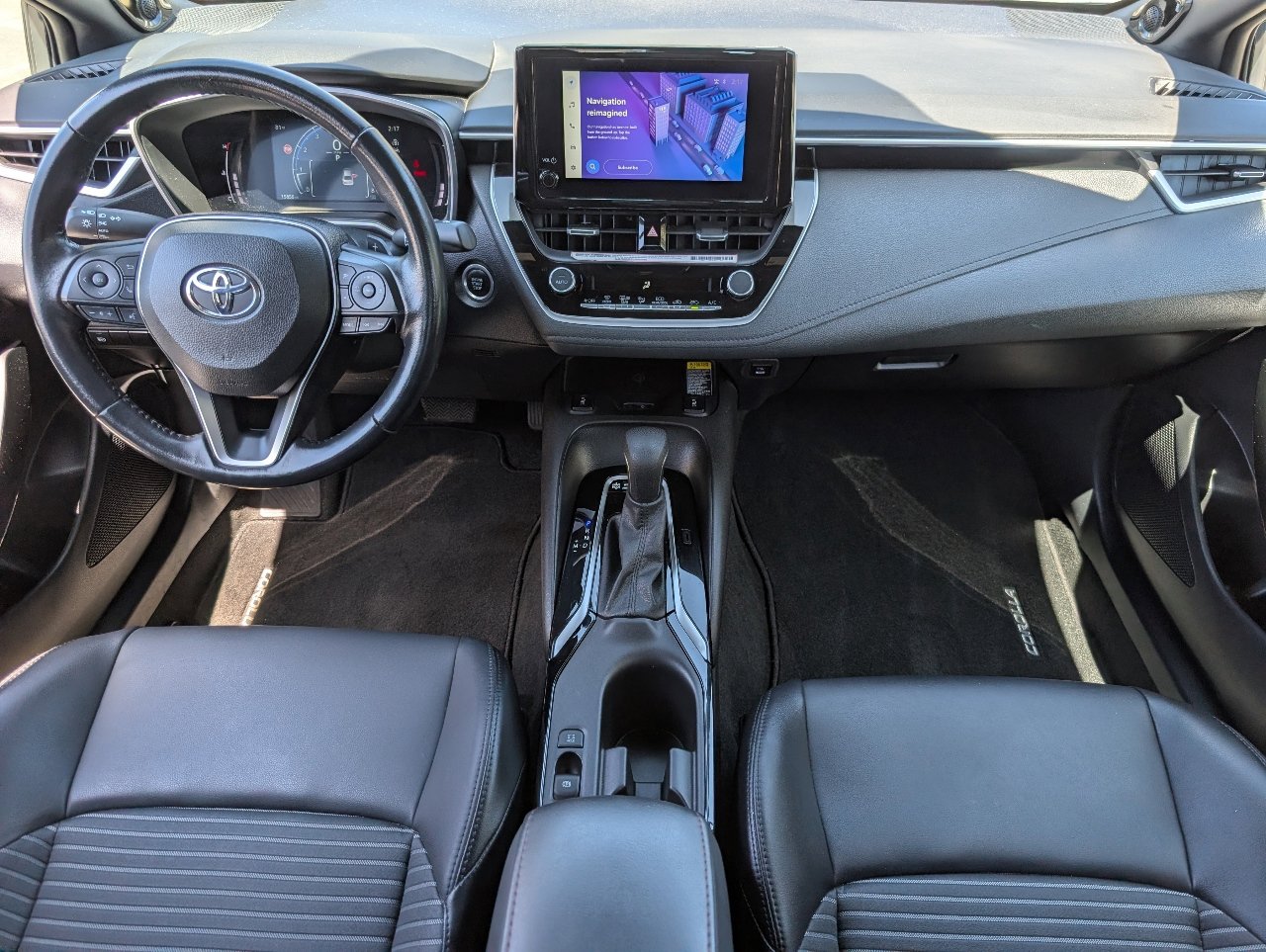 Used 2024 Toyota Corolla XSE image 4