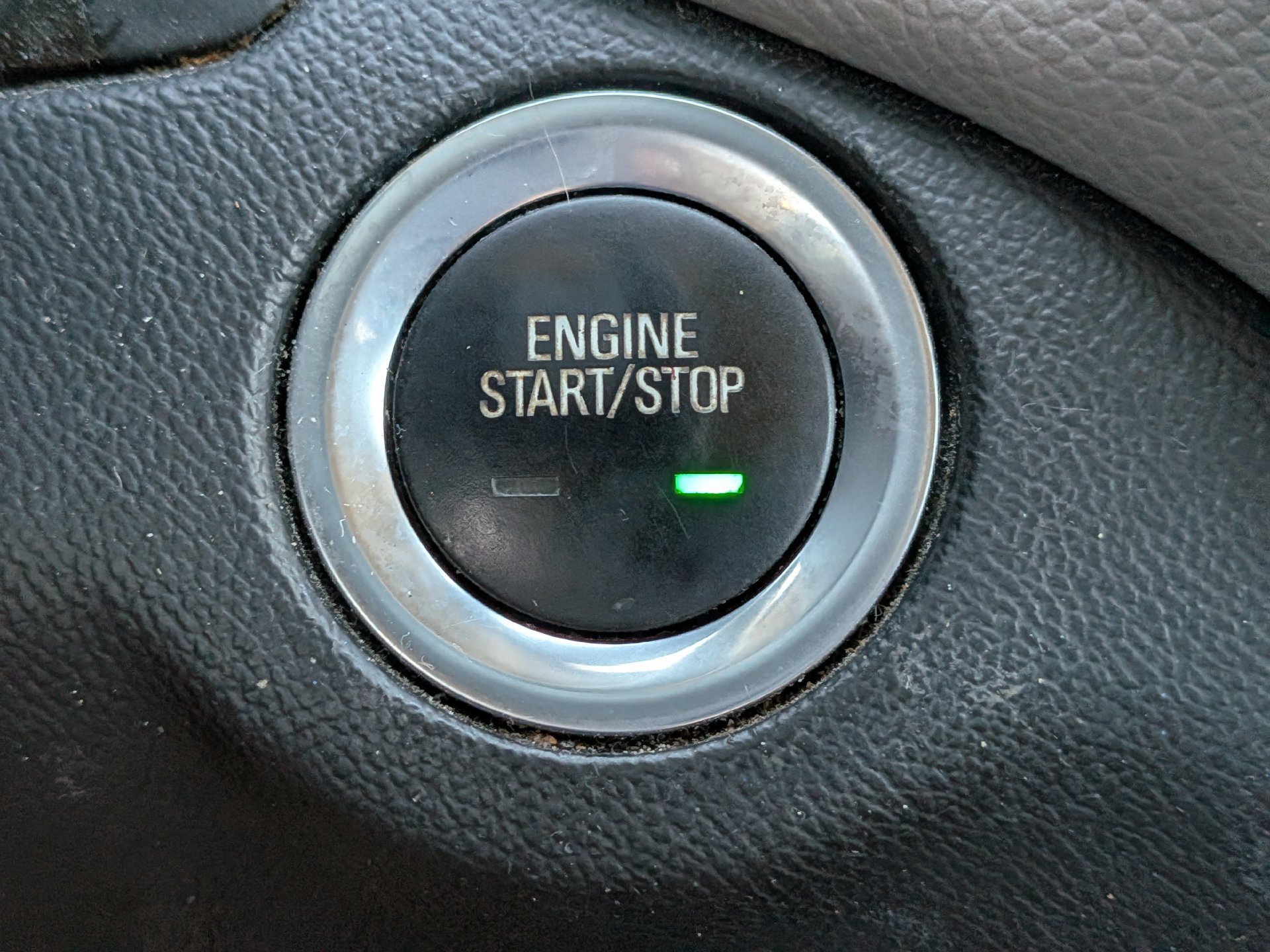 Used 2021 Chevrolet Equinox LT FWD image 29