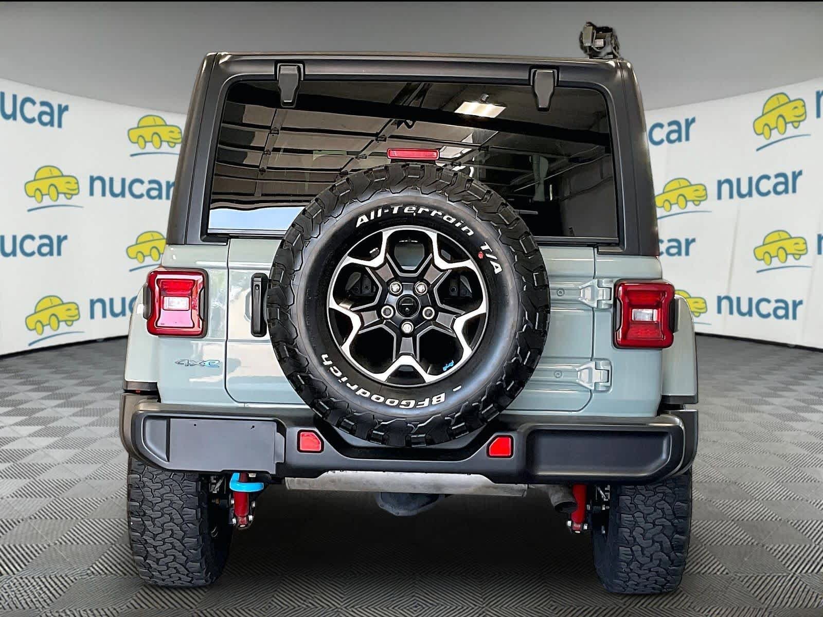 Used 2023 Jeep Wrangler Unlimited Rubicon 4xe w/ Cold Weather Group AWD/4WD image 5