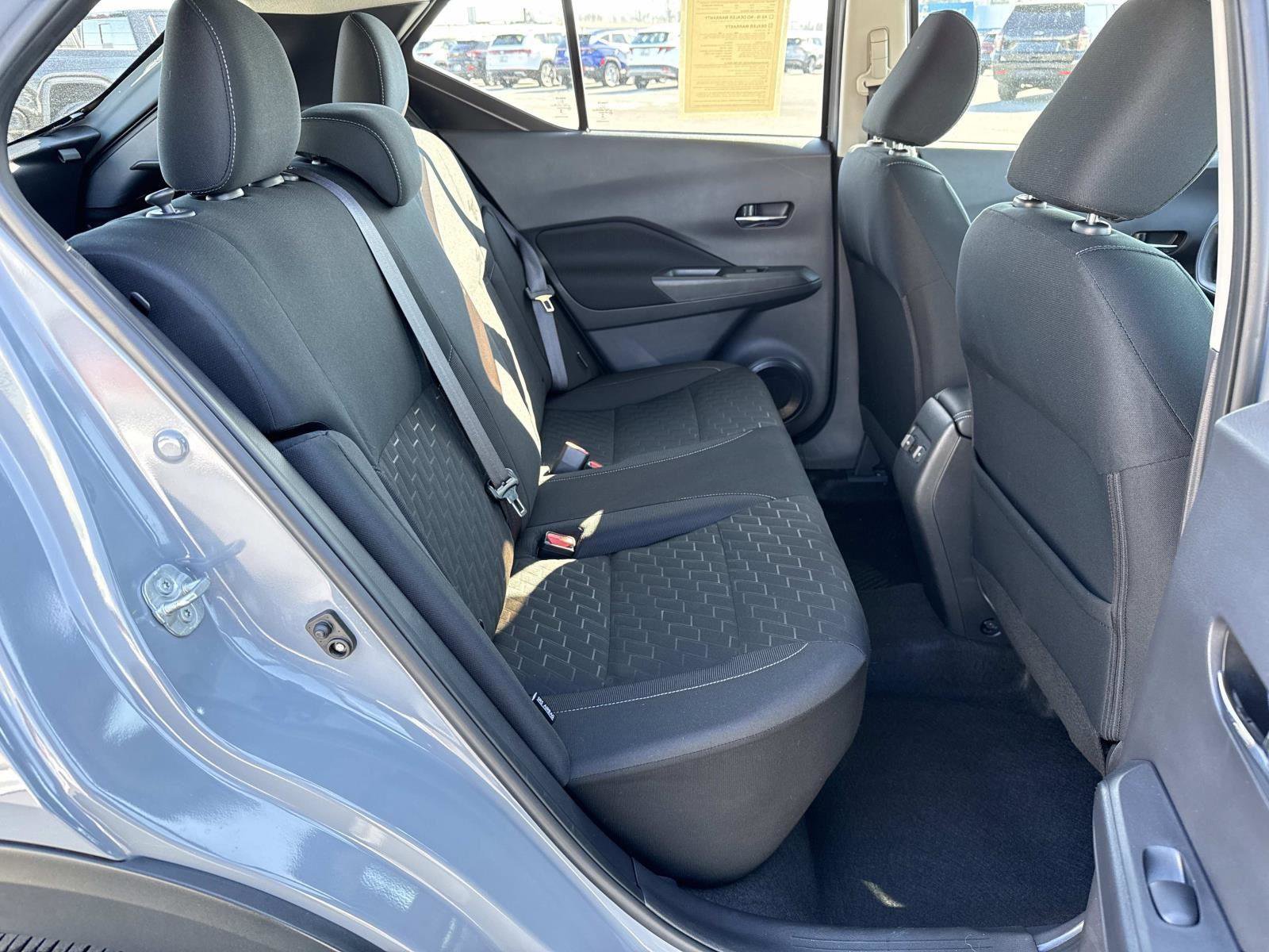 Used 2024 Nissan Kicks SV image 20