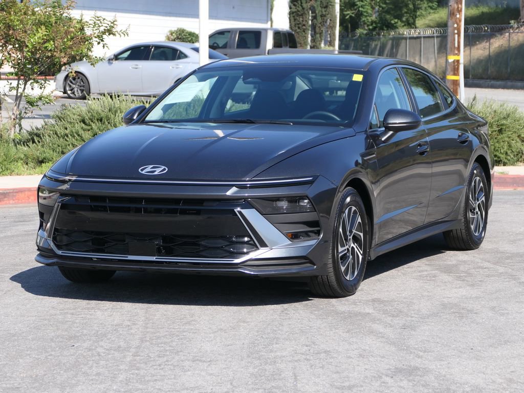 Certified 2026 Hyundai Sonata Blue FWD image 7