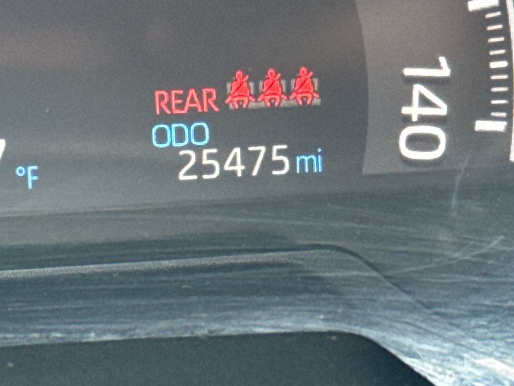 Used 2025 Toyota RAV4 XLE AWD/4WD image 17