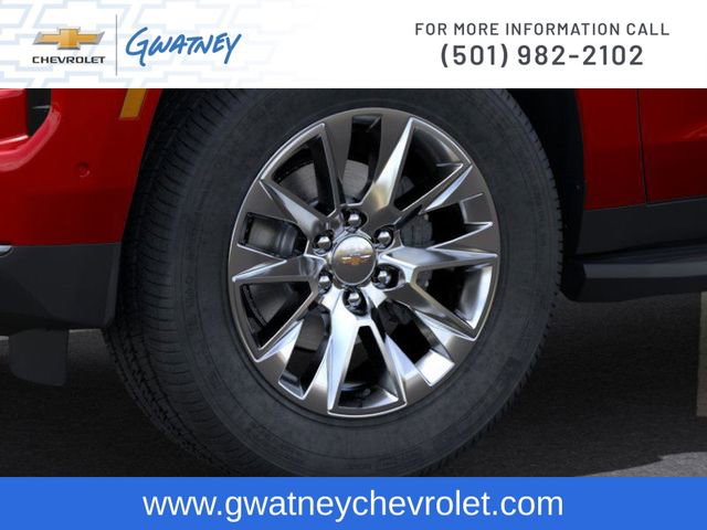 New 2025 Chevrolet Suburban Premier image 9