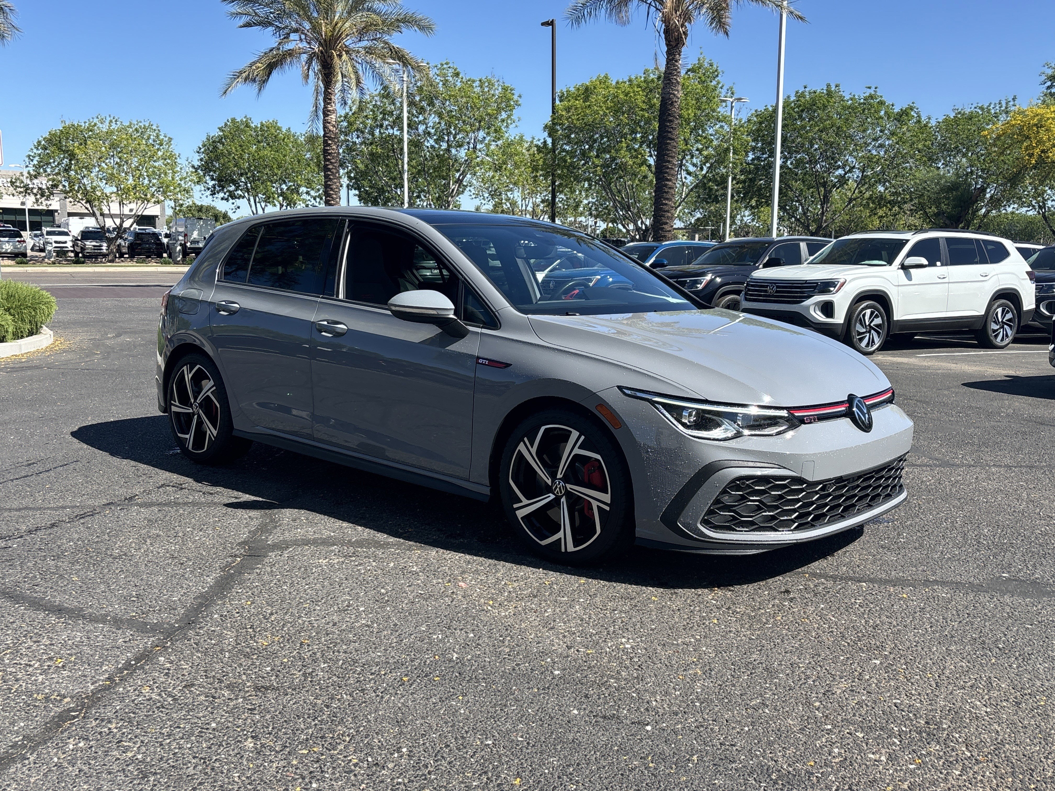 Used 2024 Volkswagen GTI SE w/ MDO Package image 6