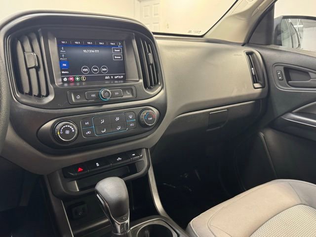 Used 2022 Chevrolet Colorado W/T RWD image 22