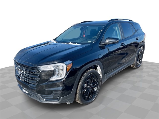 Used 2022 GMC Terrain SLE w/ Driver Convenience Package