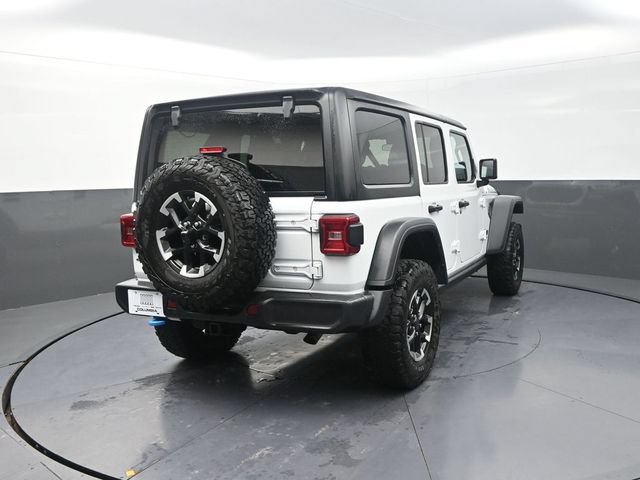 Used 2024 Jeep Wrangler Unlimited Rubicon 4xe AWD/4WD image 9